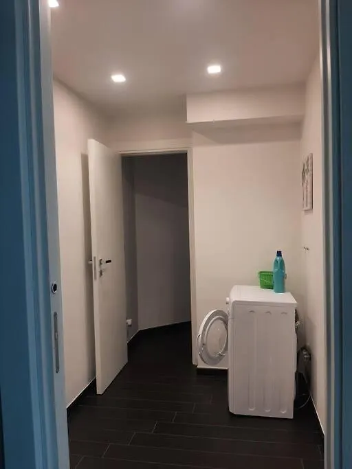 Belfrontizio Apartment 아치레알레