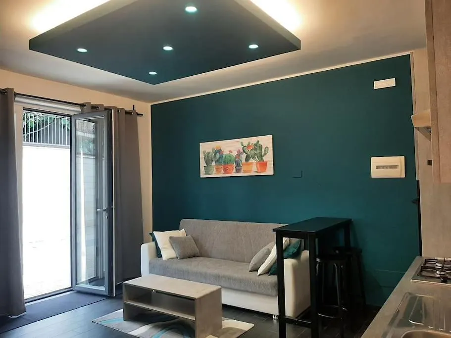 Belfrontizio Apartment 아치레알레 0*,  이탈리아